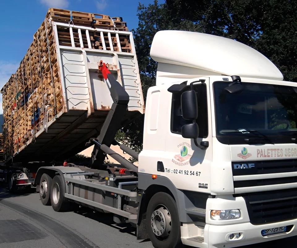 Palettes Segreenne Fournisseur De Palettes A Segre Slide2