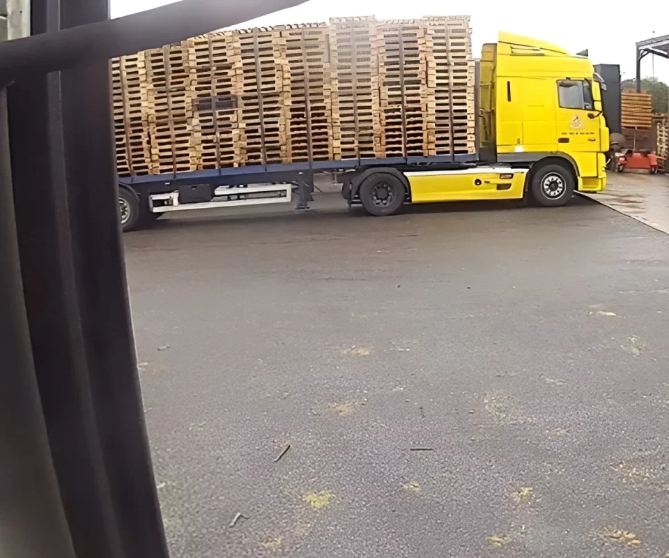 Palettes Segreenne Fournisseur De Palettes A Segre Slide3